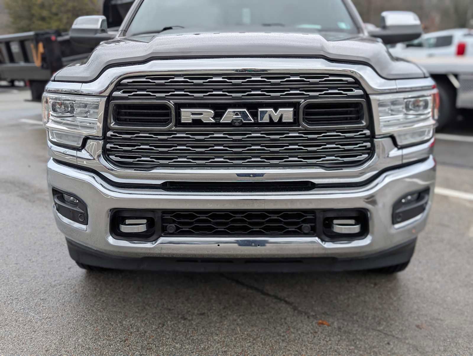 Used 2022 RAM 3500 Limited image 2