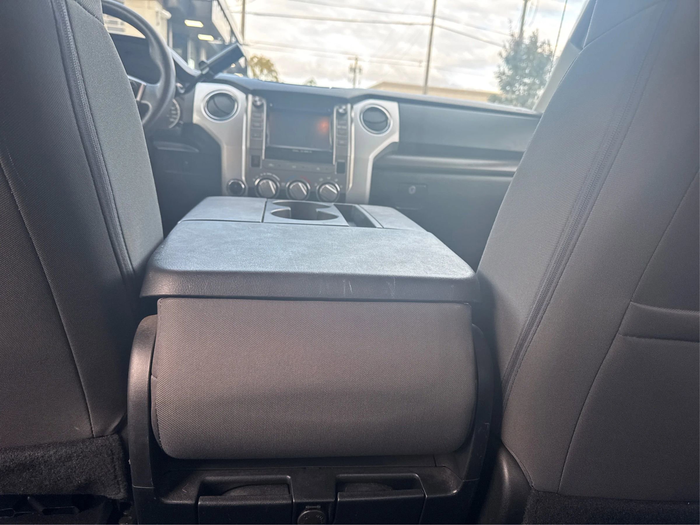 Used 2014 Toyota Tundra SR5 image 20