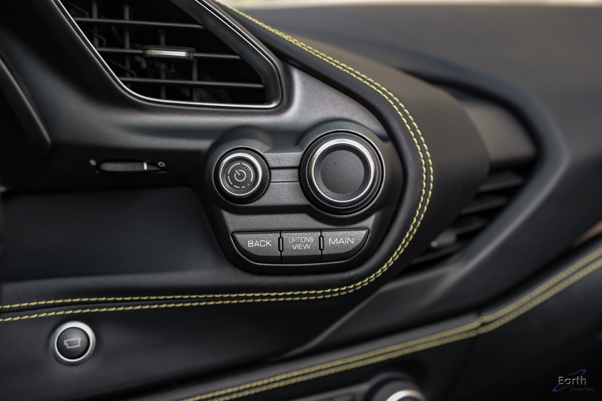 Used 2018 Ferrari 488 Spider RWD image 86