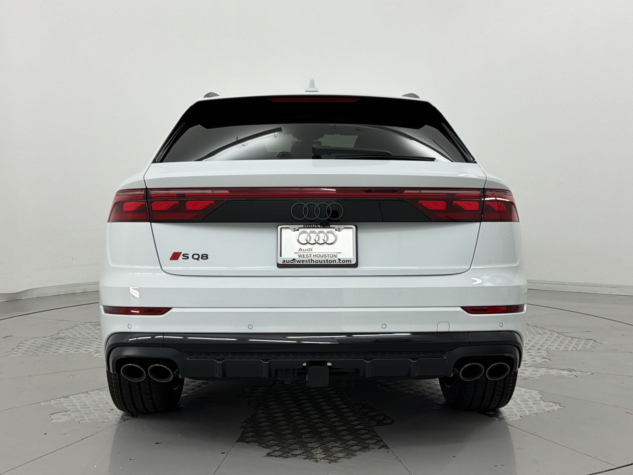 New 2026 Audi SQ8 Prestige AWD/4WD image 10
