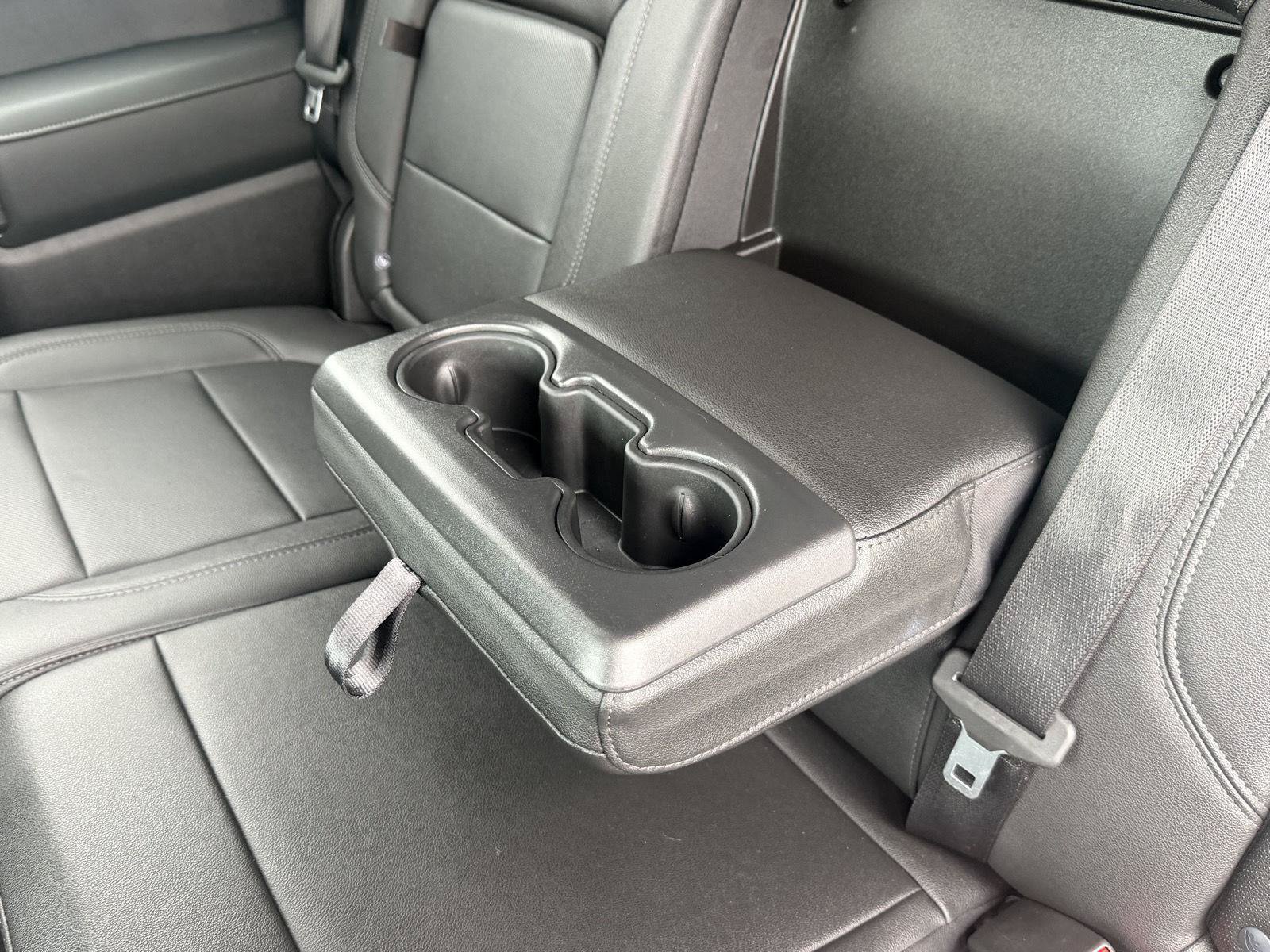 Used 2022 Chevrolet Silverado 1500 LTZ AWD/4WD image 31
