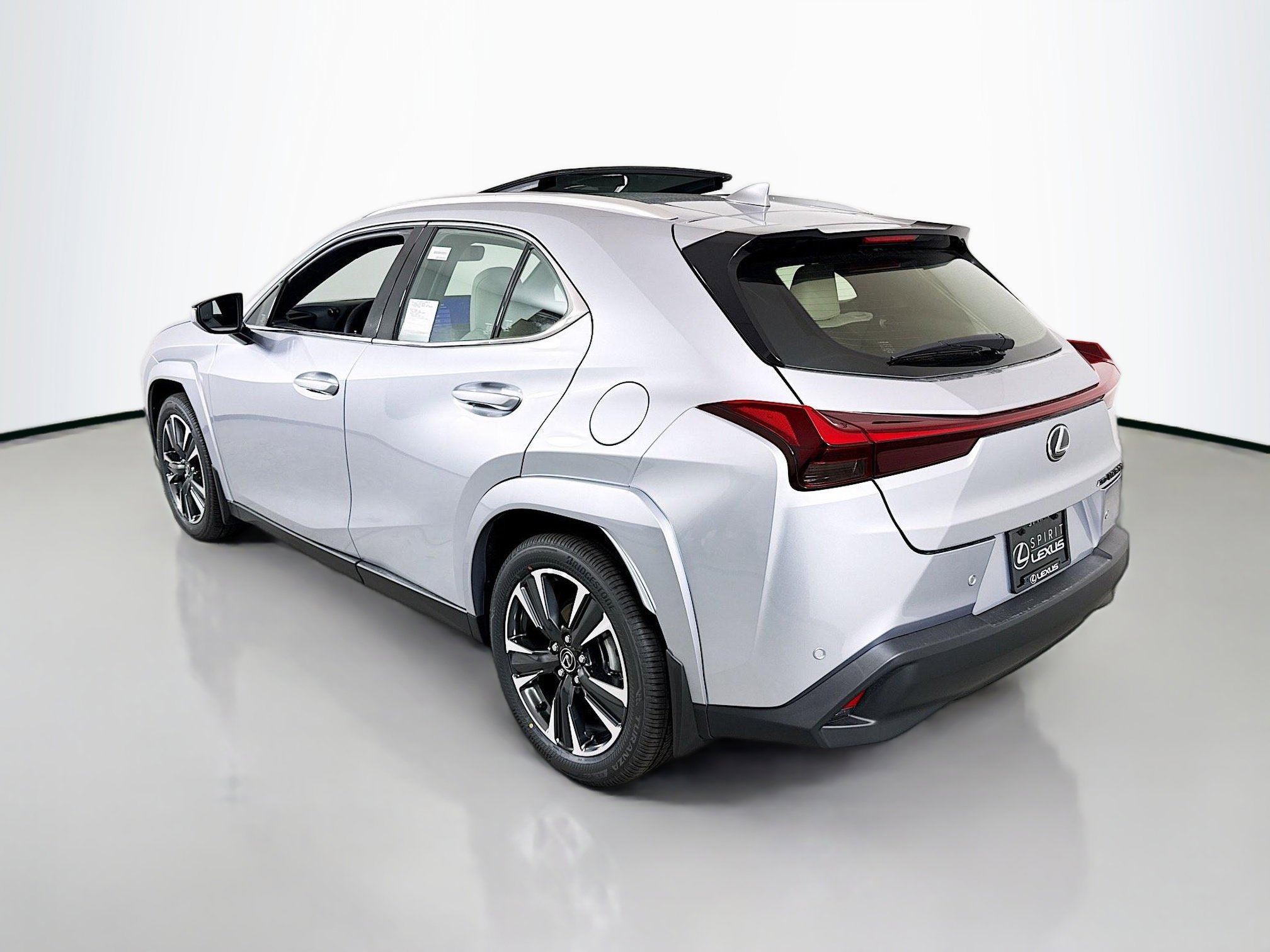 New 2026 Lexus UX 300h AWD w/ Accessory Package (2T) image 5