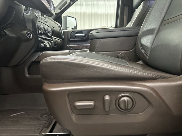 Used 2021 GMC Sierra 2500 Denali w/ Denali Ultimate Package image 18