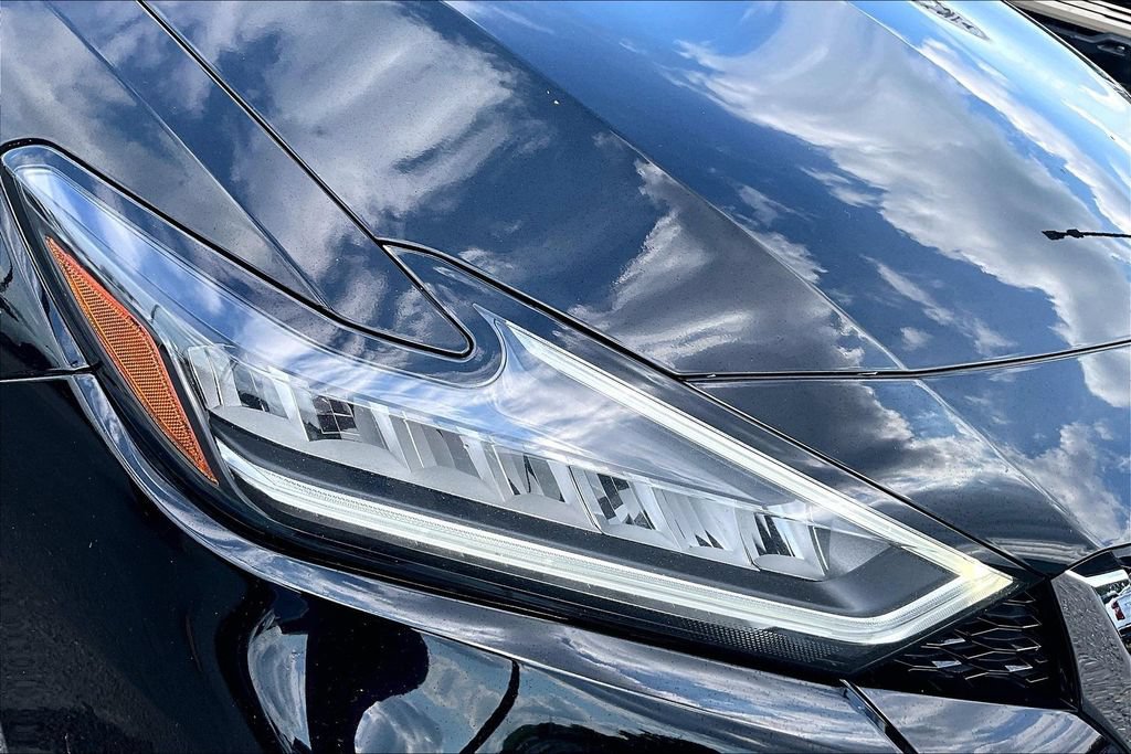 Used 2023 Nissan Maxima SL FWD image 33