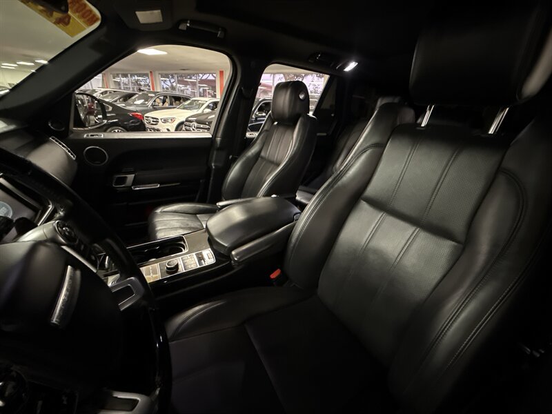 Used 2015 Land Rover Range Rover HSE AWD/4WD image 18
