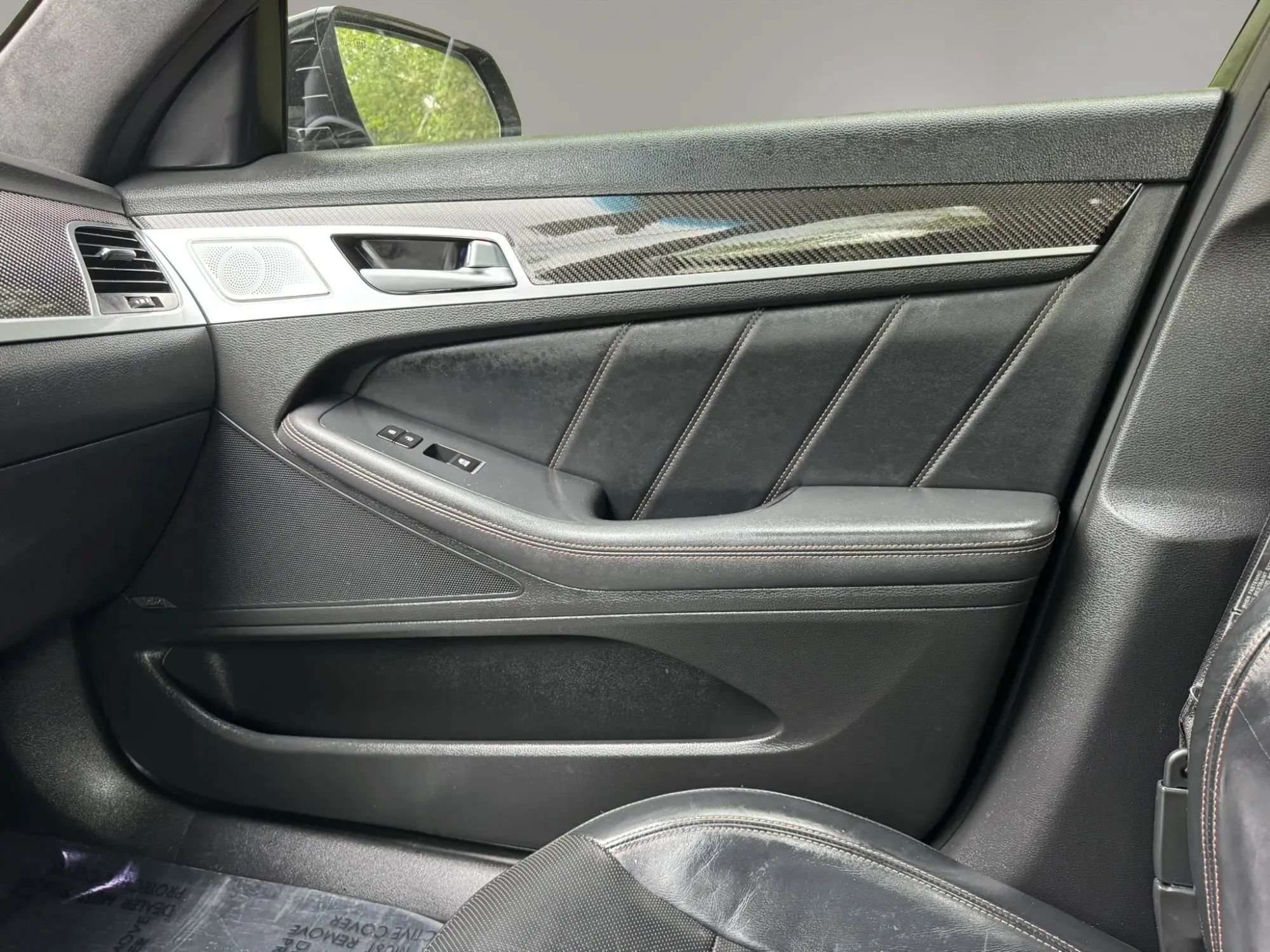 Used 2018 Genesis G80 3.3T Sport RWD image 7