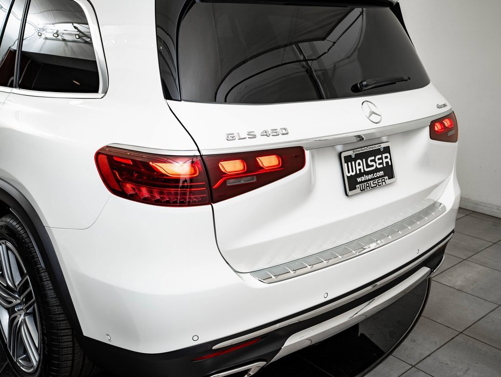 New 2026 Mercedes-Benz GLS 450 4MATIC image 19