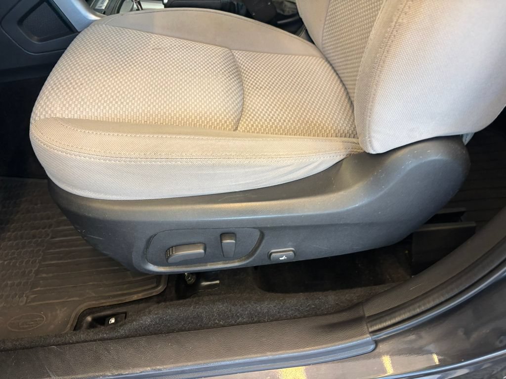 Used 2017 Subaru Forester 2.5i Premium w/ Popular Package #2A AWD/4WD image 14