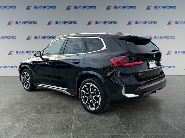 Used 2023 BMW X1 xDrive28i w/ Convenience Package AWD/4WD image 3