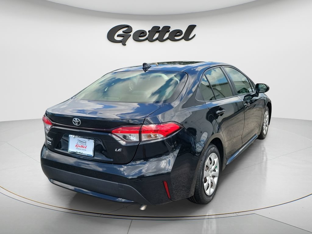 Used 2022 Toyota Corolla LE FWD image 5