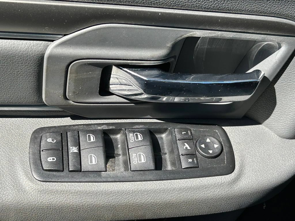 Used 2016 RAM 1500 Big Horn AWD/4WD image 17
