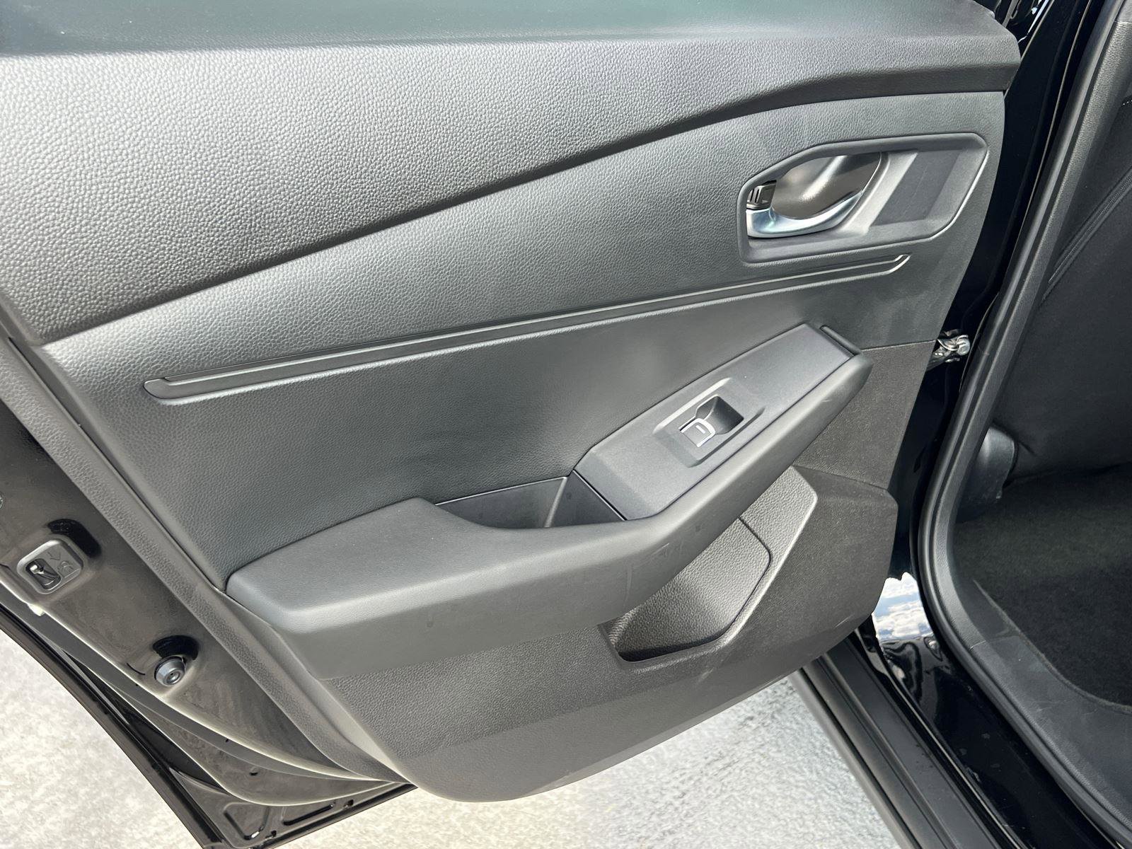 Used 2025 Honda Accord SE image 21