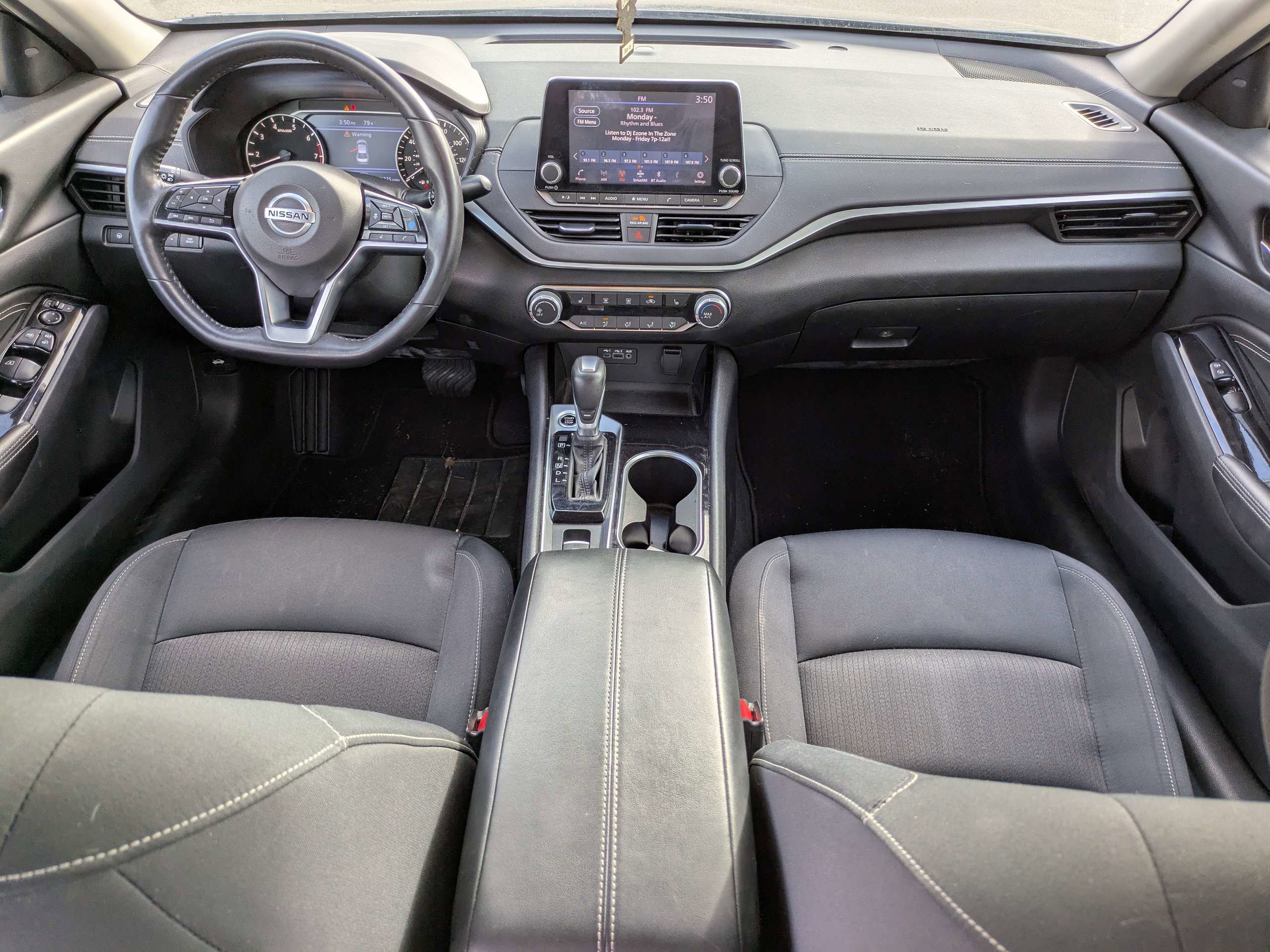 Used 2021 Nissan Altima 2.5 SV w/ SV Premium Package image 19