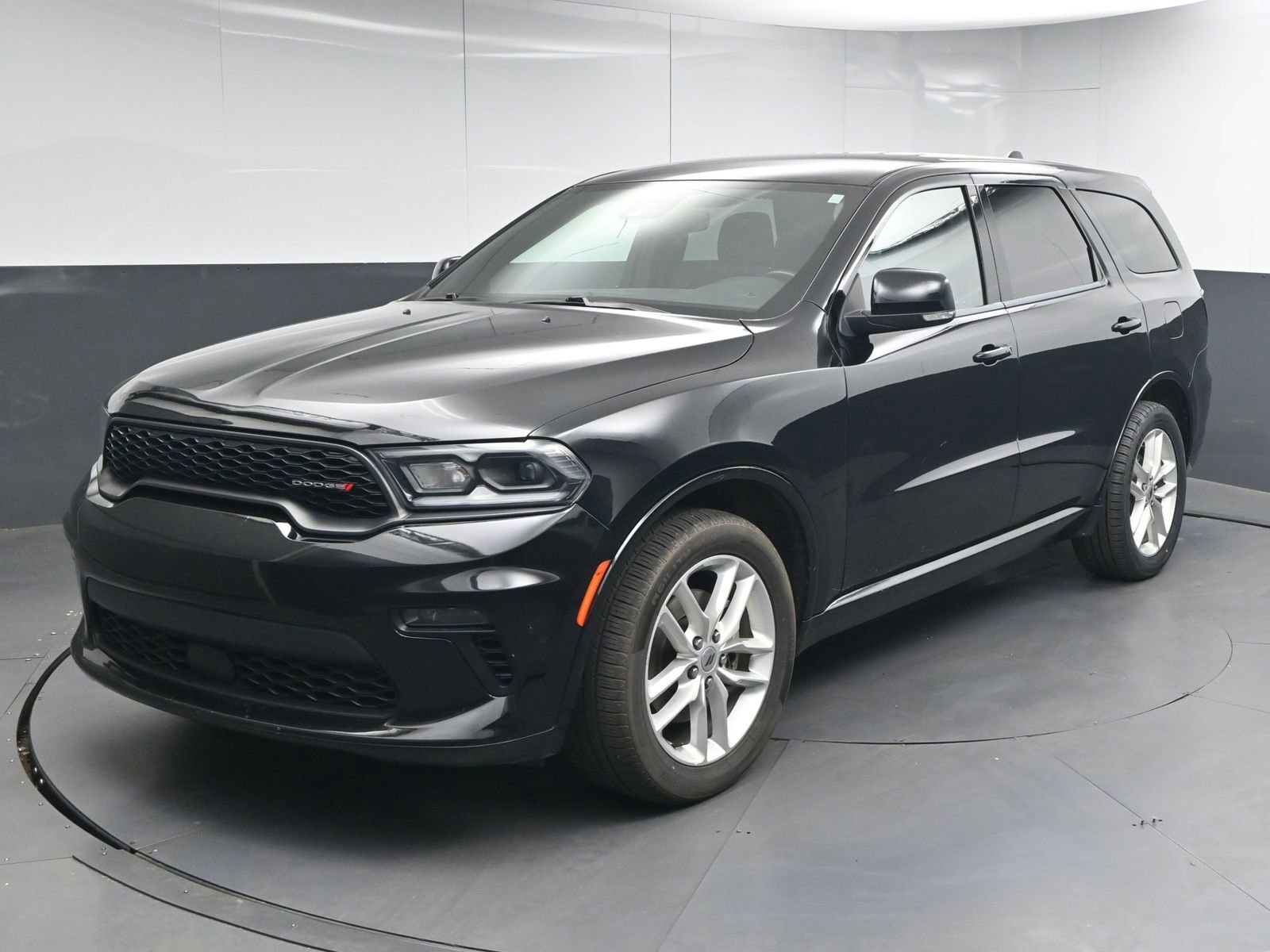 Used 2022 Dodge Durango GT image 3