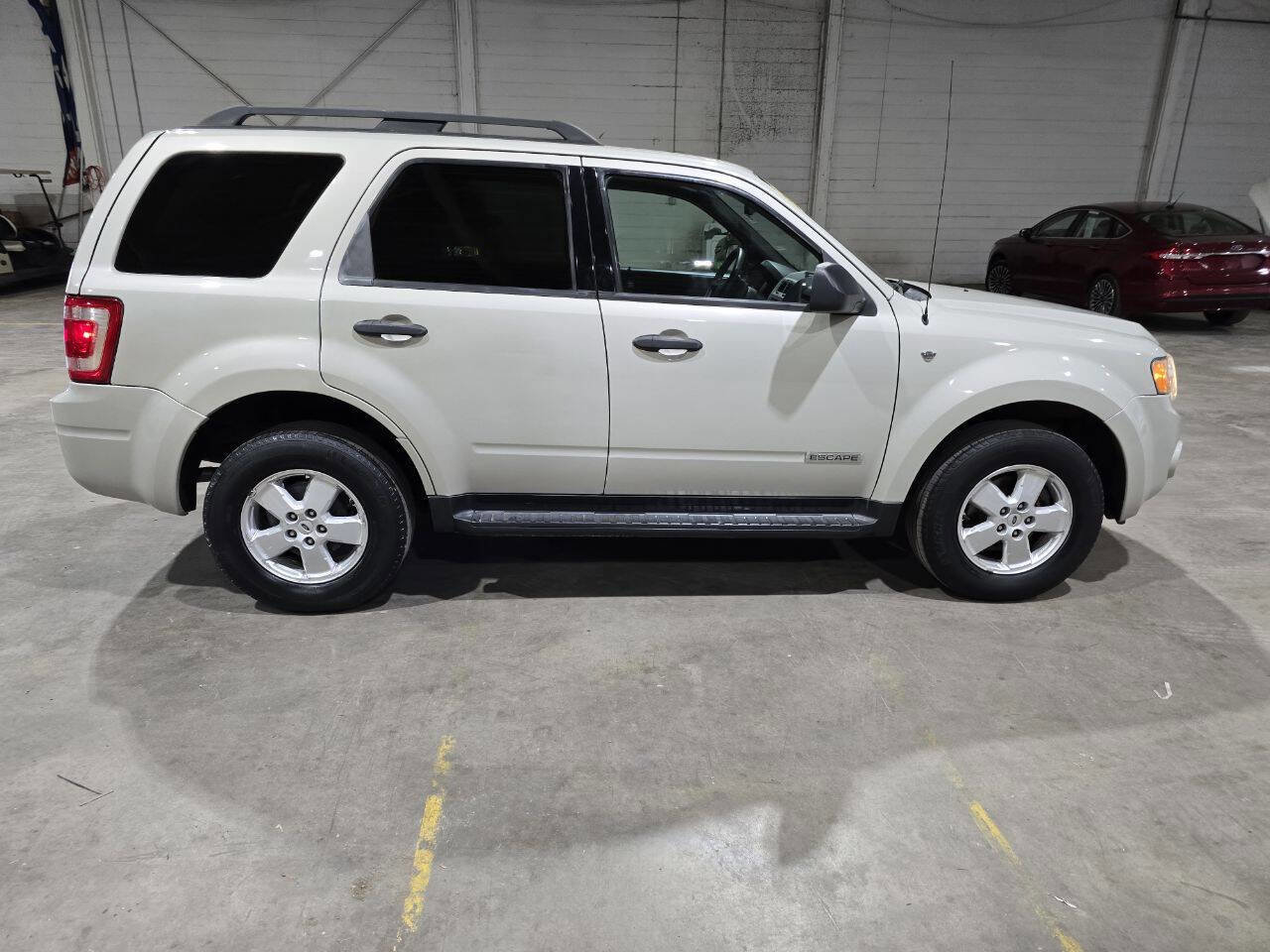 Used 2008 Ford Escape XLT image 17