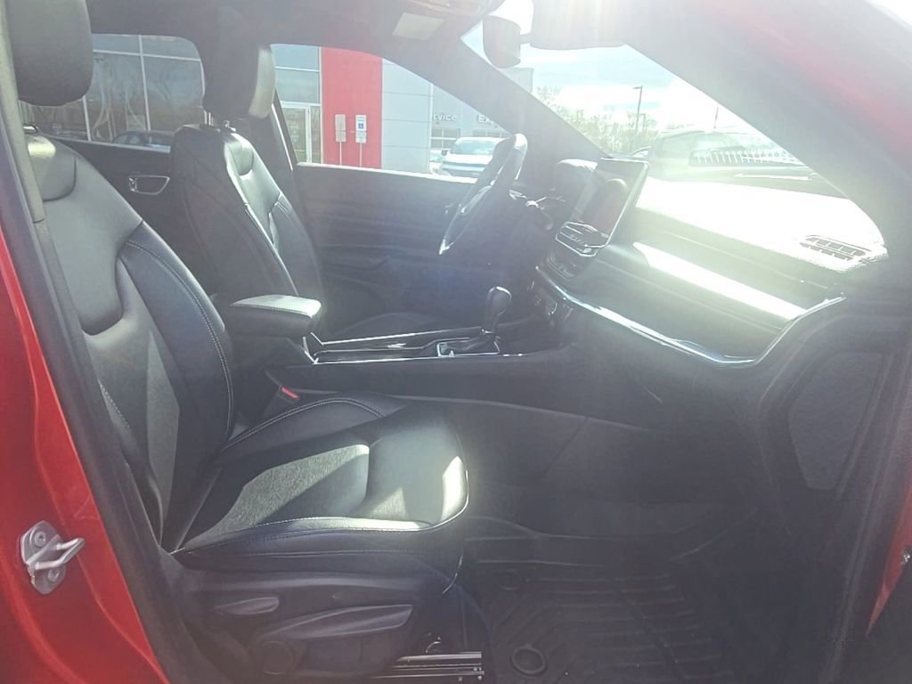 Used 2024 Jeep Compass Limited w/ High Altitude Package image 26