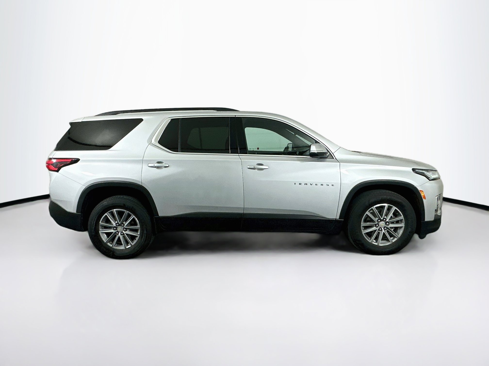 Used 2022 Chevrolet Traverse LT AWD/4WD image 10