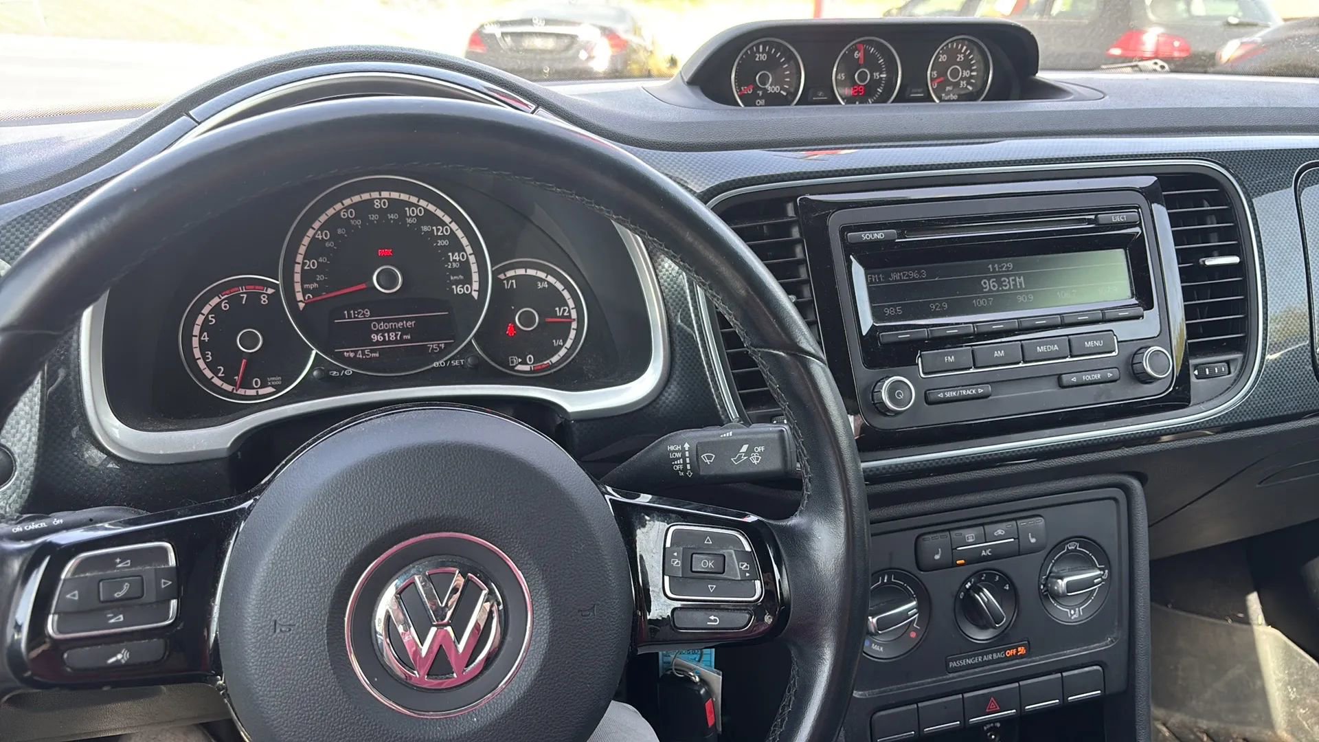 Used 2014 Volkswagen Beetle R-Line image 17