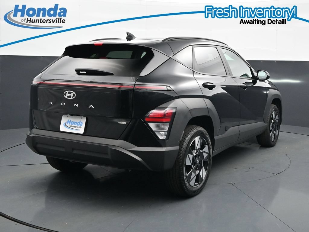 Used 2025 Hyundai Kona SEL AWD/4WD image 10