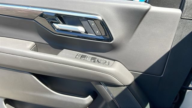 New 2026 Chevrolet Tahoe LS w/ LPO, Dark Essentials Package RWD image 26