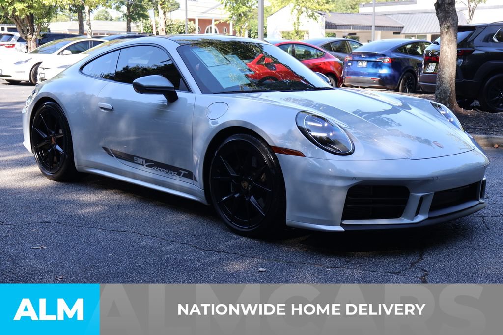 Used 2025 Porsche 911 Carrera T RWD image 4