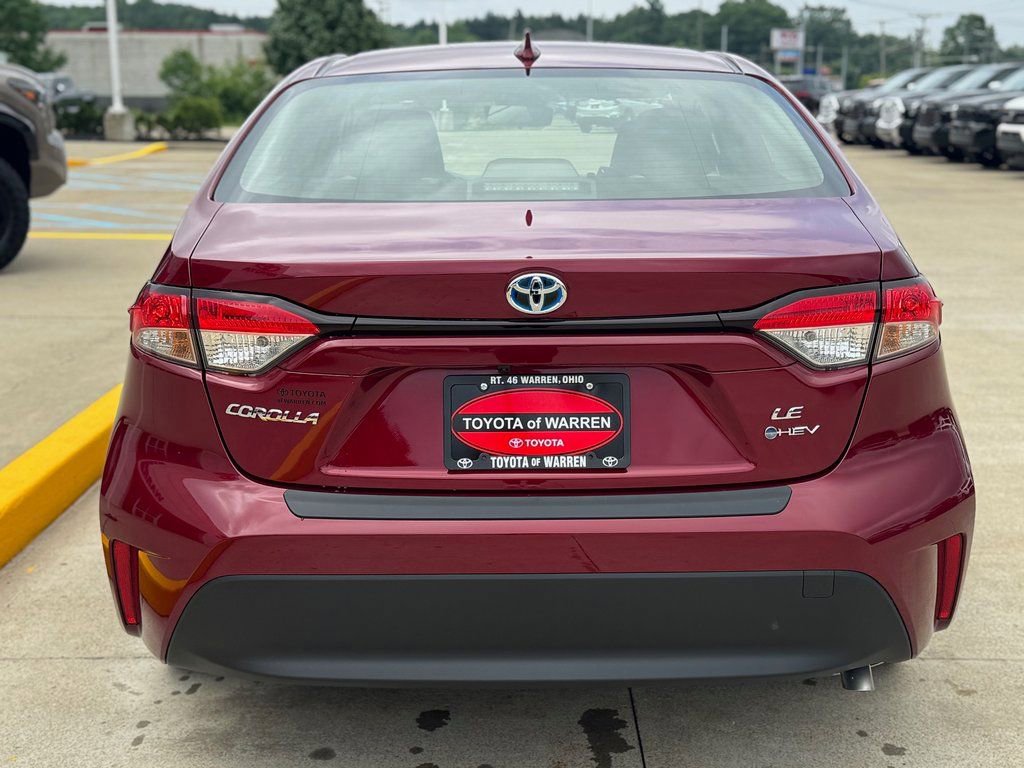 New 2025 Toyota Corolla LE FWD image 4