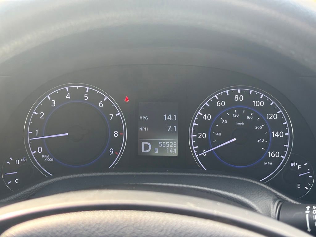Used 2015 INFINITI Q40 w/ Navigation Package RWD image 18