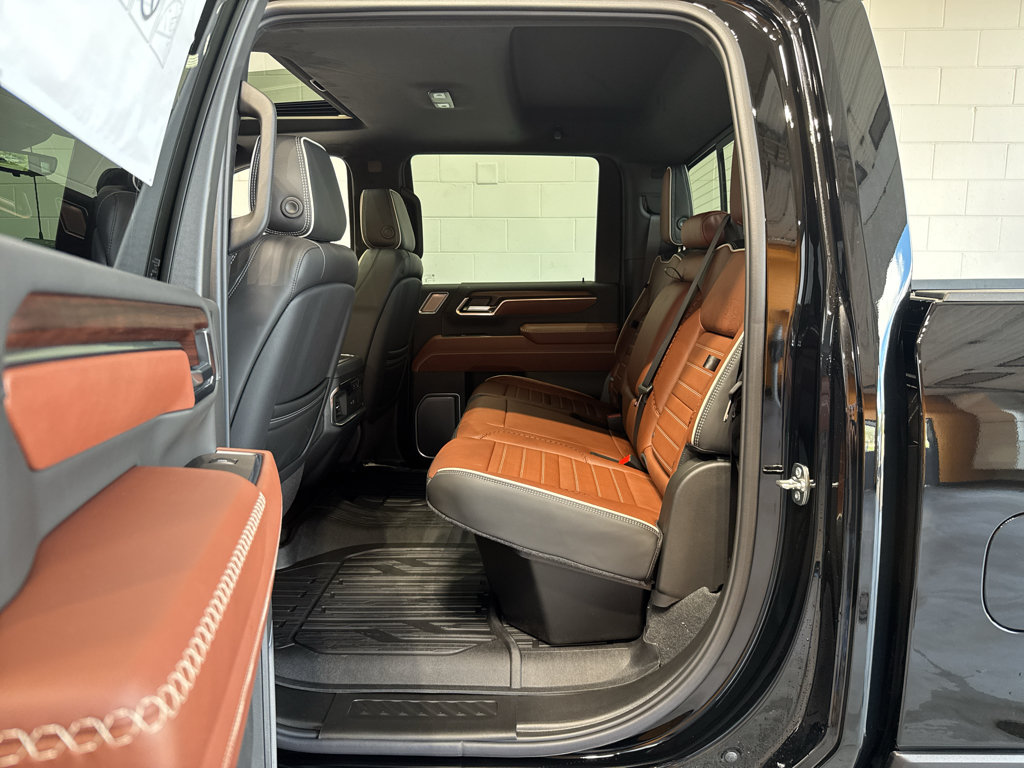 New 2026 GMC Sierra 2500 Denali Ultimate AWD/4WD image 14