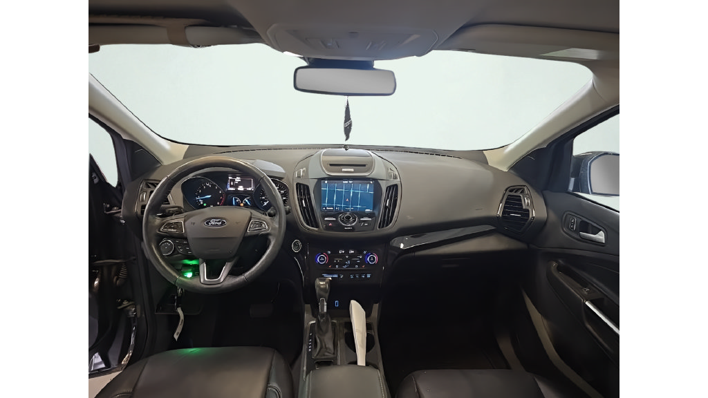 Used 2017 Ford Escape Titanium w/ Equipment Group 301A AWD/4WD image 10