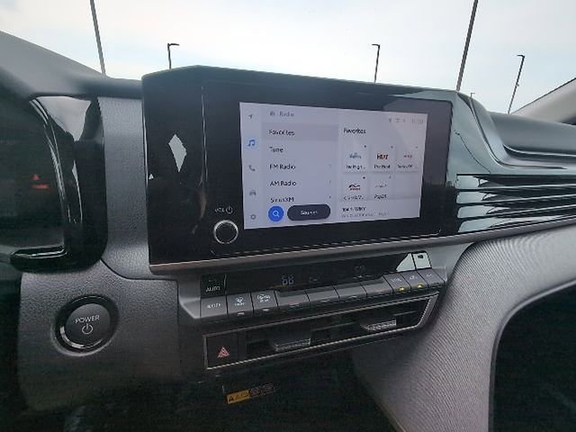 Used 2026 Toyota Camry LE w/ Convenience Package FWD image 12