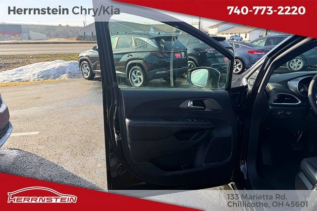 New 2026 Chrysler Voyager LX FWD image 13
