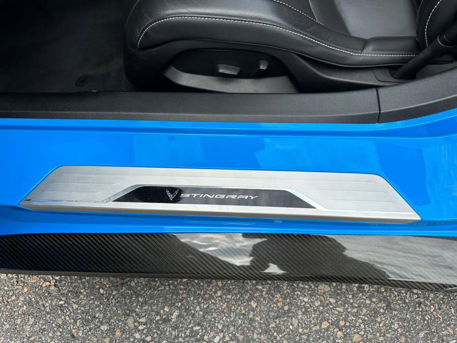 Used 2021 Chevrolet Corvette Stingray Coupe w/ Engine Appearance Package image 22