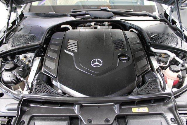 Used 2021 Mercedes-Benz S 580 4MATIC Sedan w/ AMG Line image 33