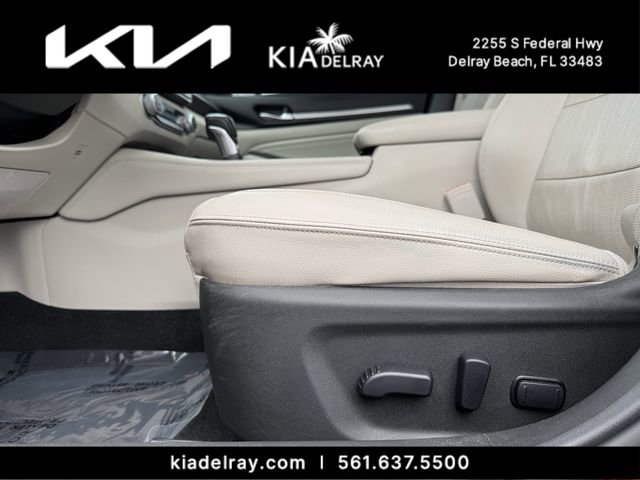 Used 2019 Nissan Altima 2.5 Platinum FWD image 18