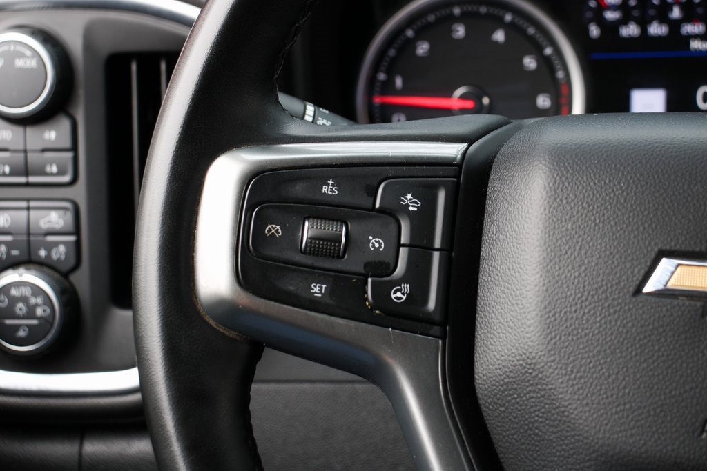 Used 2023 Chevrolet Silverado 3500 LTZ w/ LTZ Convenience Package image 26