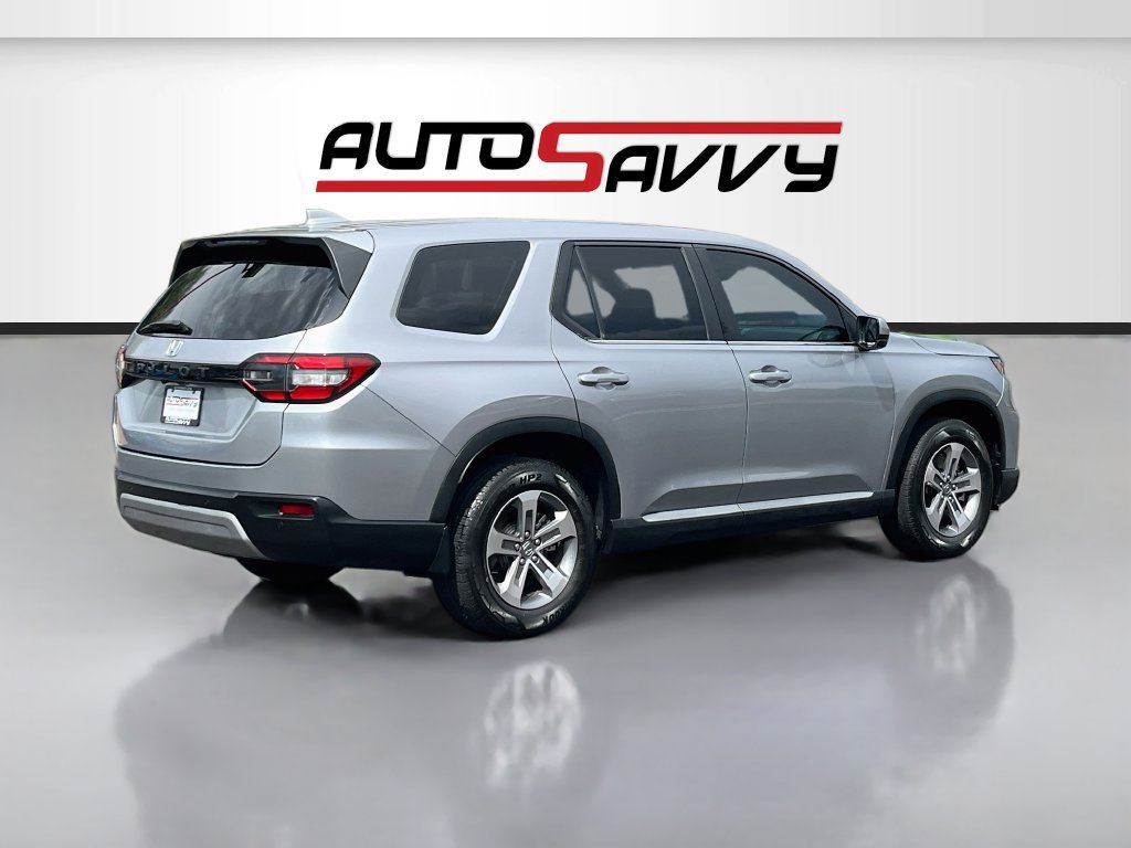 Used 2024 Honda Pilot EX-L image 7