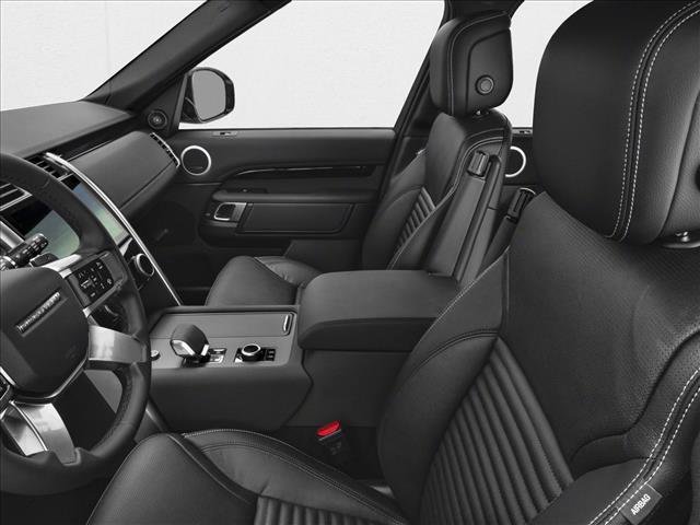 New 2026 Land Rover Discovery S AWD/4WD image 6
