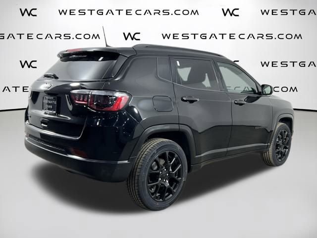 Used 2023 Jeep Compass Altitude image 41