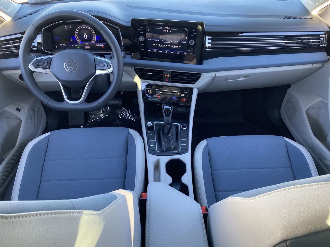 New 2026 Volkswagen Jetta SE image 11