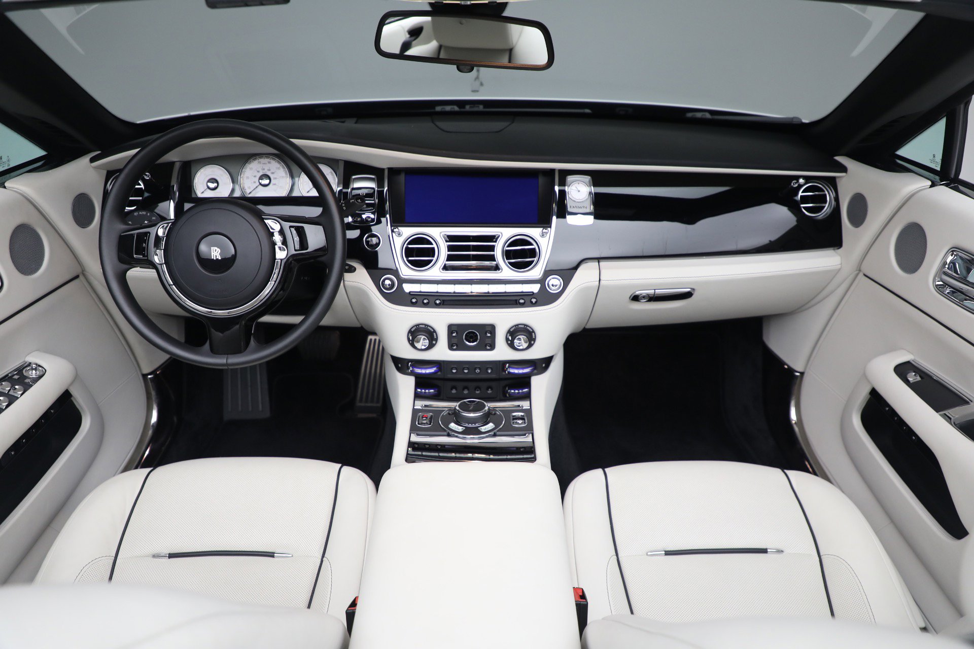 Certified 2018 Rolls-Royce Dawn image 4