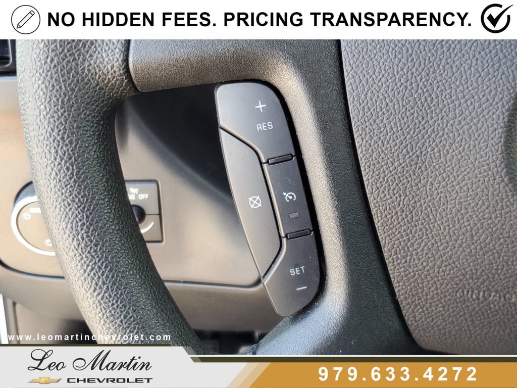 Used 2025 GMC Savana 2500 w/ Driver Convenience Package RWD image 21