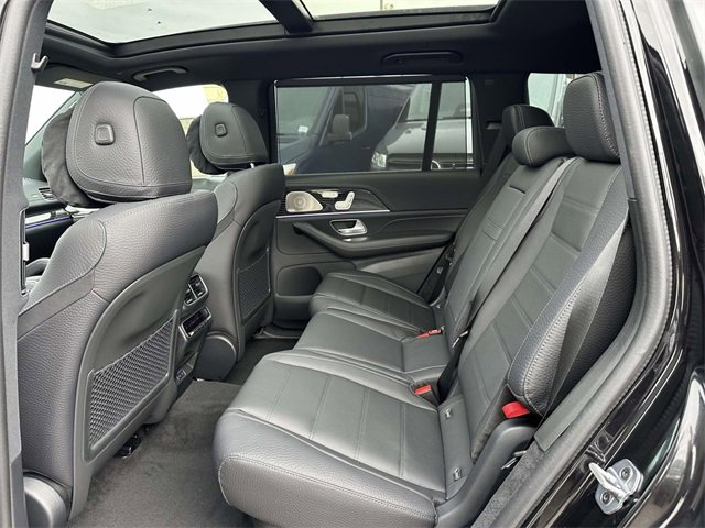 New 2026 Mercedes-Benz GLS 450 4MATIC image 29