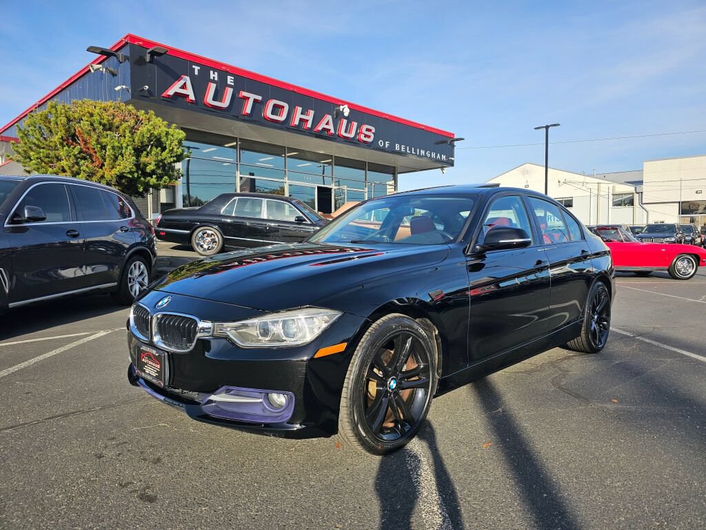 Used 2014 BMW 320i xDrive Sedan AWD/4WD image 1