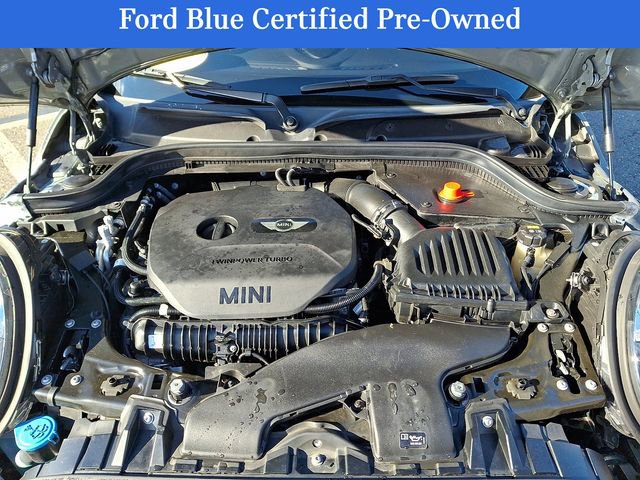 Used 2019 MINI Cooper S w/ Signature Upholstery Package image 32