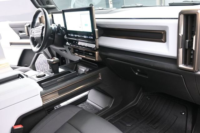 Used 2025 GMC Hummer EV 3X AWD/4WD image 28