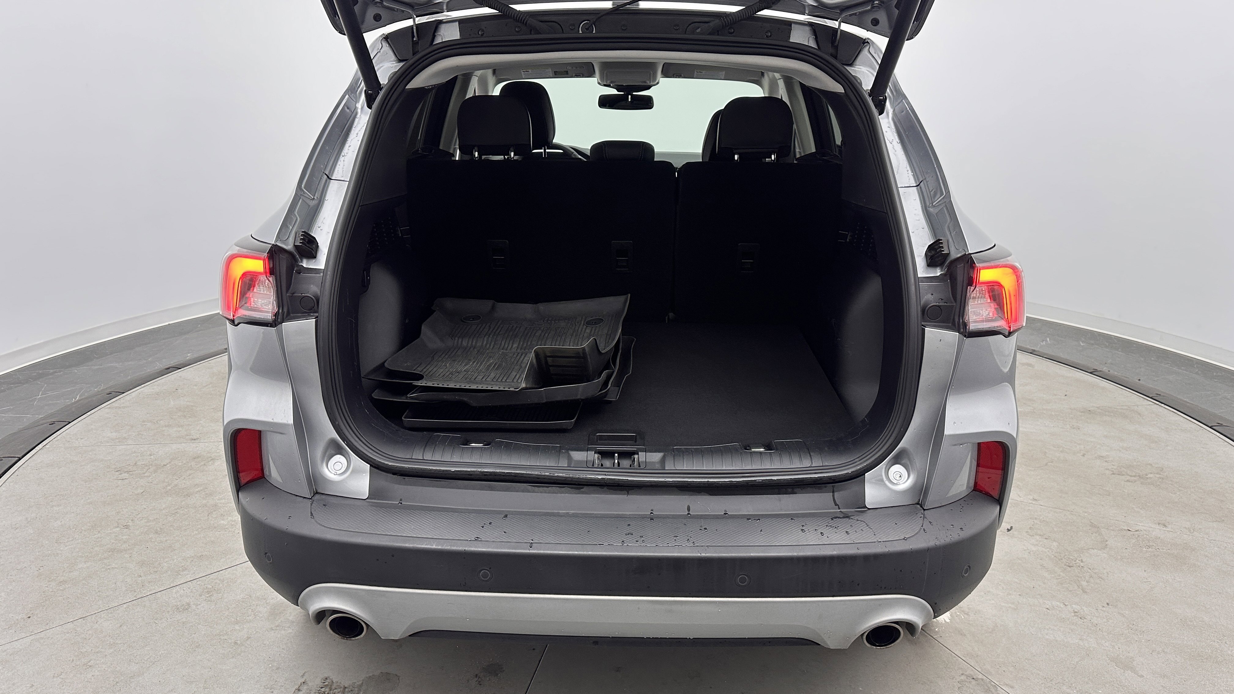 Used 2022 Ford Escape Titanium AWD/4WD image 33