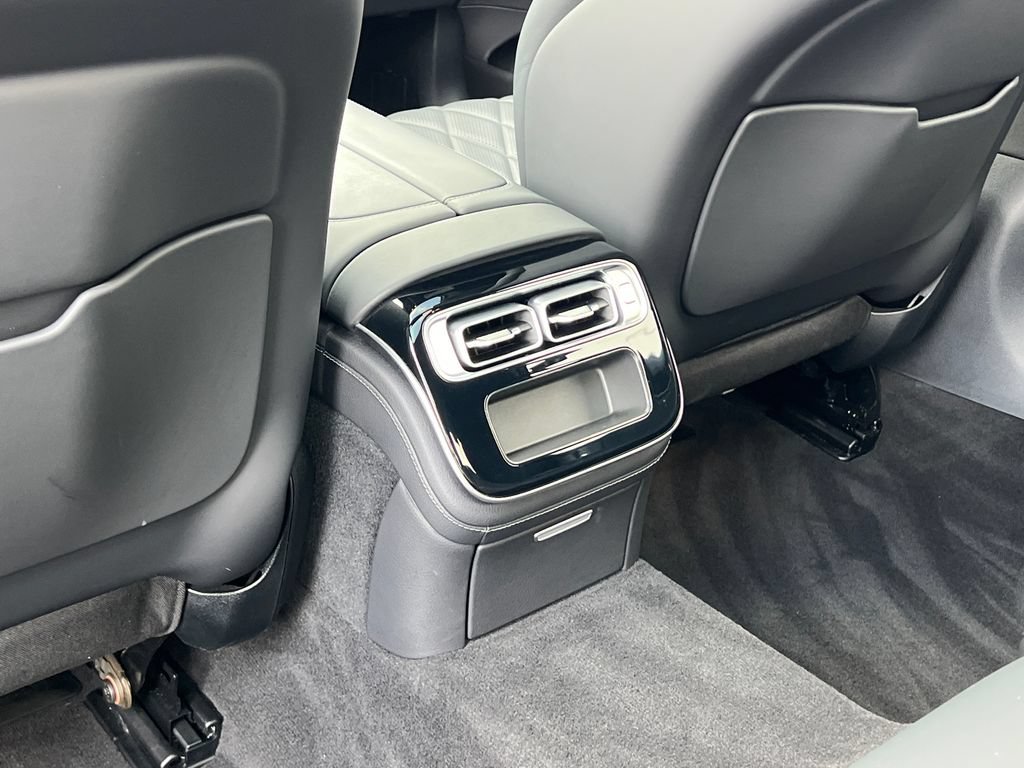 Used 2022 Mercedes-Benz S 580 4MATIC Sedan image 25