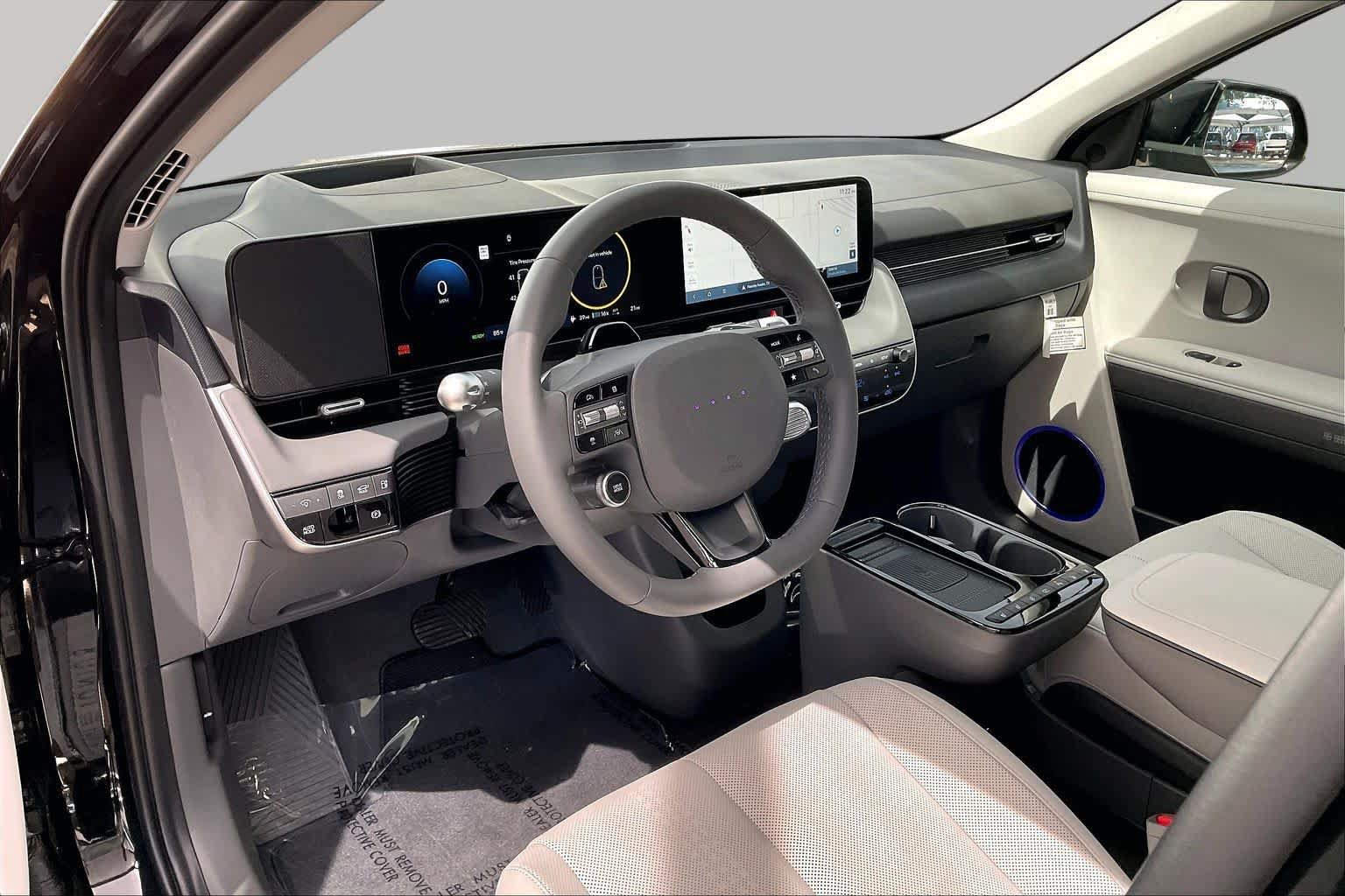 Certified 2025 Hyundai Ioniq 5 Limited AWD/4WD image 17