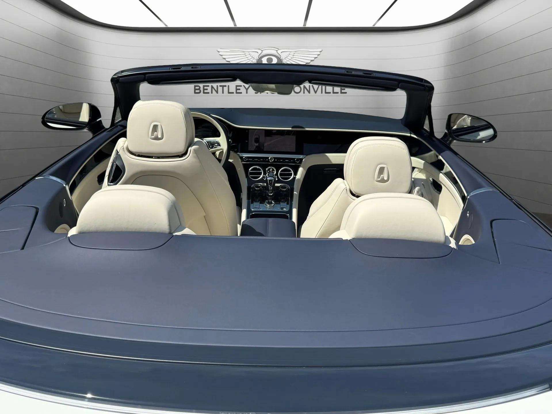 New 2026 Bentley Continental GTC AWD/4WD image 17