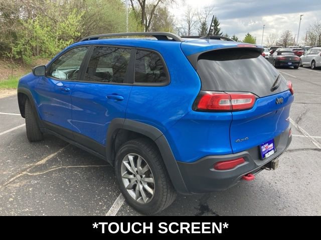 Used 2018 Jeep Cherokee Trailhawk w/ Comfort & Convenience Group AWD/4WD image 5